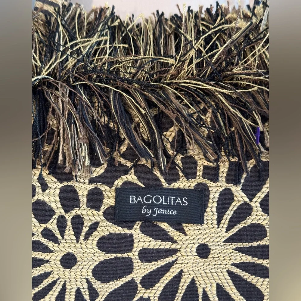 Bagolitas adorable tote bag is super fun! Perfect for many different occasions.